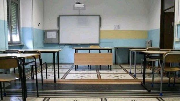 Docenti fuori sede e Covid-19, la richiesta al Ministro Azzolina