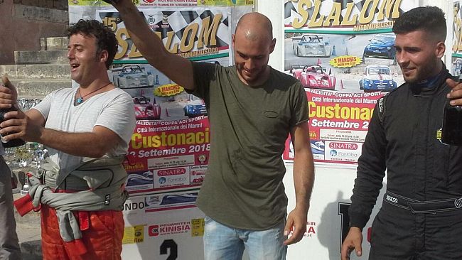 giuseppe-castiglione-vince-la-15a-edizione-dello-slalom-automobilistico-citta-internazionale-dei-marmi-custonaci
