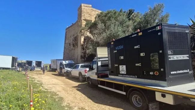 custonaci-in-corso-le-riprese-di-una-nuova-serie-tv-internazionale