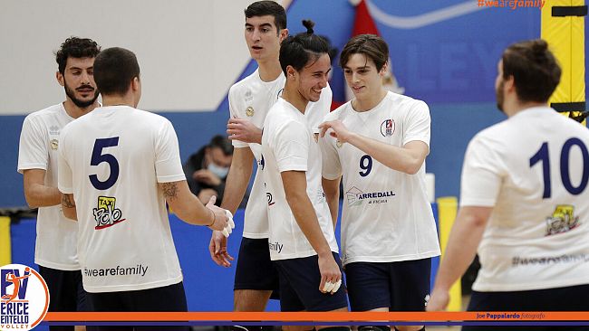 Domani due partite al Pala Cardella