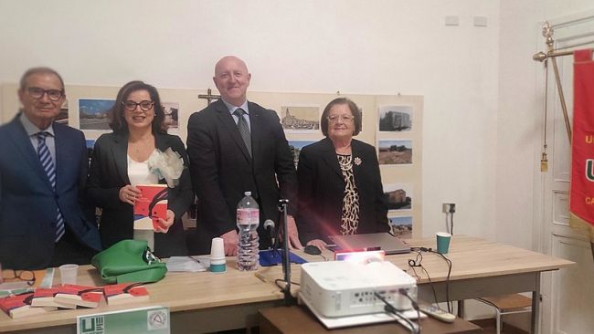 lunitre-castelvetrano-ha-presentato-il-libro-il-destino-oltre-il-mare