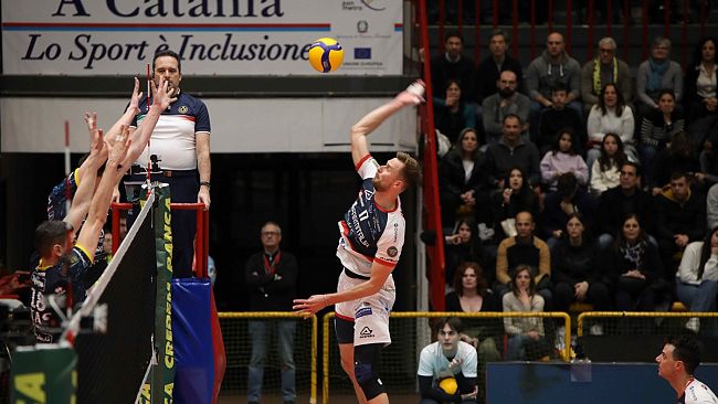 Farmitalia Saturnia sconfitta da Trento, subito testa allo scontro salvezza di mercoledì contro Padova