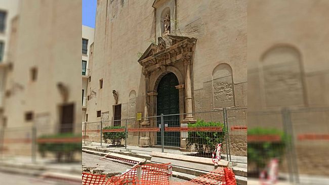 Recuperato il basolato del sagrato della Chiesa di San Pietro