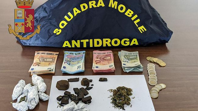 Trapani, blitz antidroga al centro storico: arrestato spacciatore
