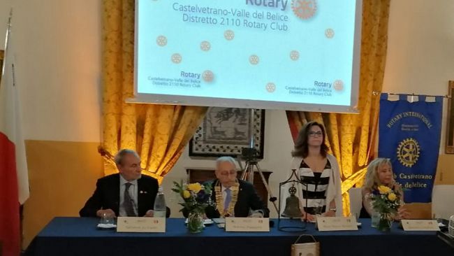 Club Rotary Castelvetrano Valle del Belice, Anna Maria Raineri nuovo presidente