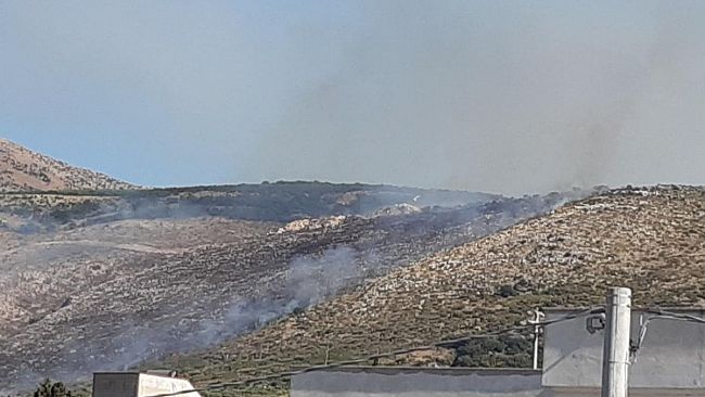 Custonaci, in fiamme il Monte Sparagio