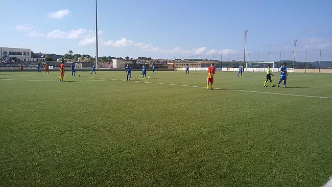 pari-di-carattere-della-mazarese-a-san-vito-lo-capo-2-2-con-rustico-re-dei-bomber