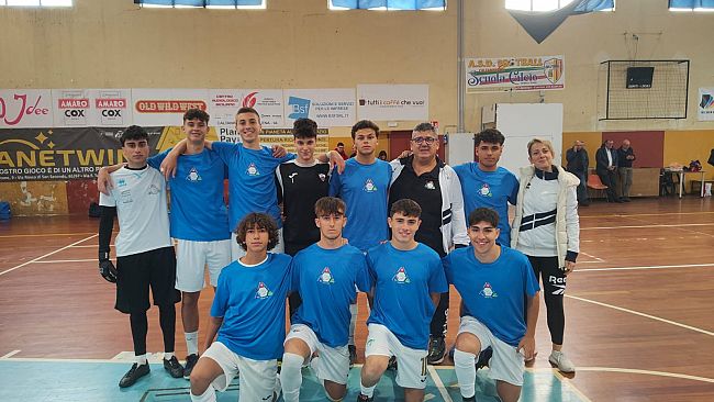 Trapani, la squadra dell’Istituto “Salvatore Calvino” alle finali giovanili di calcio a 5 