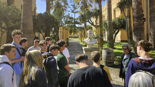 cooperazione-agricola-listituto-abele-damiani-di-marsala-ospita-il-lycee-libourne-montagne
