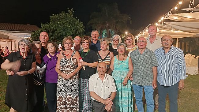 Mazara, cinquant'anni di amicizia: la 5B del 