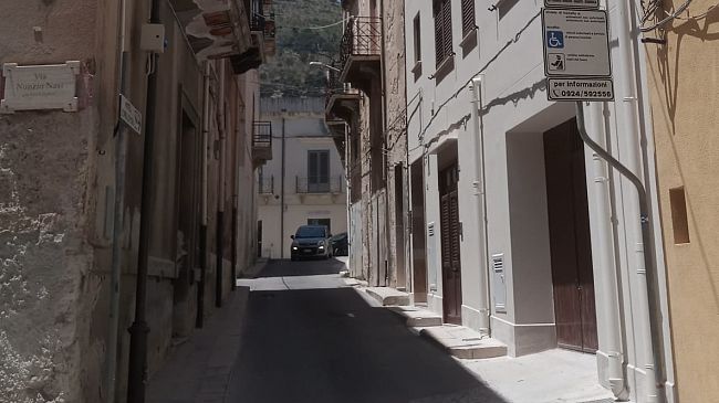 Castellammare del Golfo, dal 1° dicembre zona a traffico limitata attiva tutti i giorni nei quartieri Madrice e Chiusa