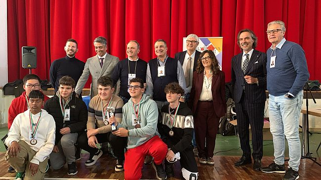 L’Industriale “L. Da Vinci” di Trapani protagonista alla fase provinciale del Trofeo Scacchi Scuola