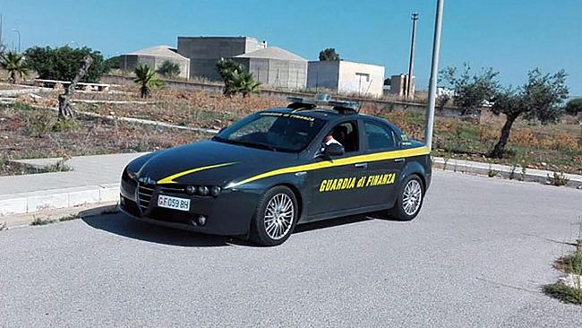 Alcamo: Sequestrata discarica abusiva. Denunciato proprietario del terreno 