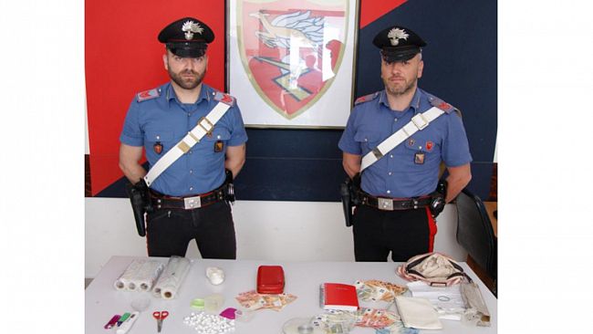 Marsala, detenuto in casa continuava a spacciare cocaina: arrestato un pregiudicato