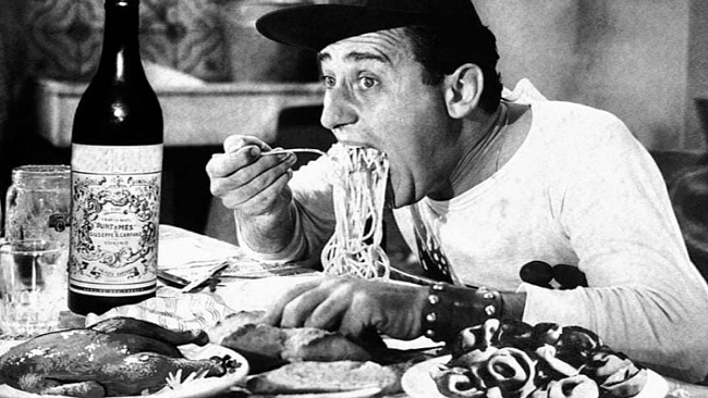 “Detti e stradetti”, modi di dire trapanesi: «Don Cola cu tutta a sunata»