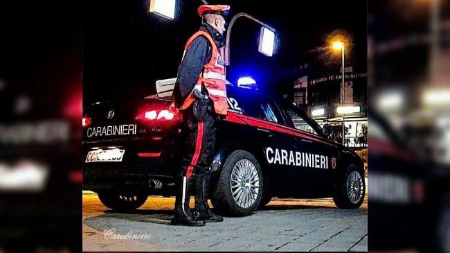 Mazara, intensi controlli dei carabinieri. Denunciati anche 5 ragazzi per possesso illegale di coltelli