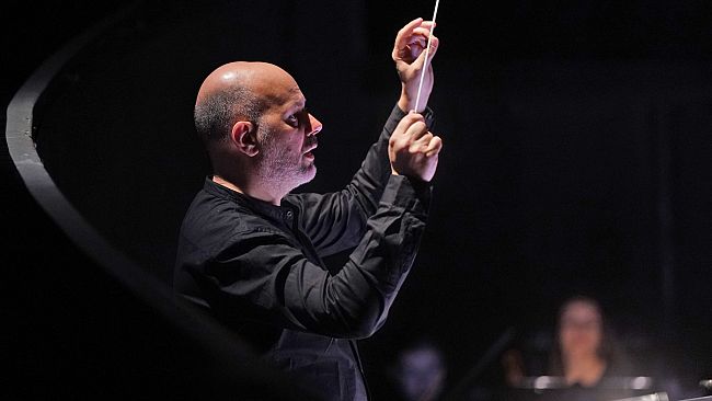 il-direttore-dorchestra-siciliano-di-mauro-vola-al-seoul-world-sound-festival