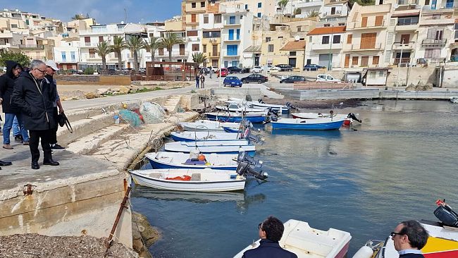 Porto Marinella di Selinunte,  le rassicurazioni dell'On. Catania sulla posidonia