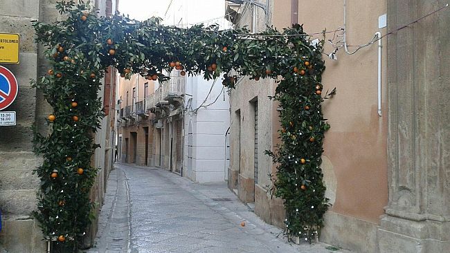 “Presepe e Dintorni”: la via Porta Palermo a festa nella settimana di Natale