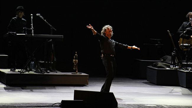 L’Ora del Rosario: un Fiorello semplicemente fantastico!!!