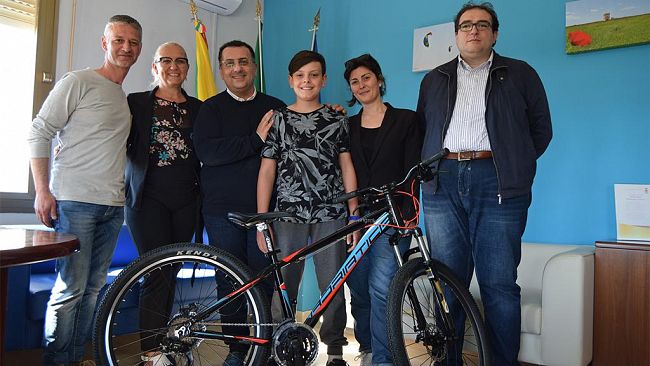 “M’illumino di Meno”: premiato lo studente Gabriel Marino dell’istituto Nosengo