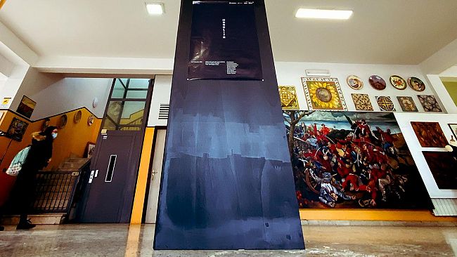 Mazara, progetto “Eroe a chi?”: inaugurata la realizzazione artistica “Monolith”