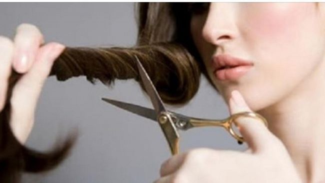 Salemi, Il Leo Club in campo per aiutare i malati oncologi con l’iniziativa “Ti dono la parrucca”