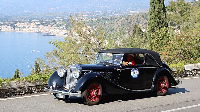 ASI Circuito Tricolore, le moto d'epoca arrivano a Trapani