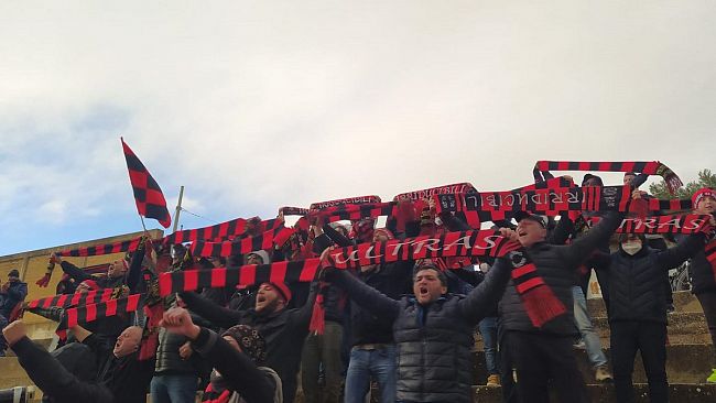 Folgore sull'ottovolante, ed ora il secondo posto è ad un punto