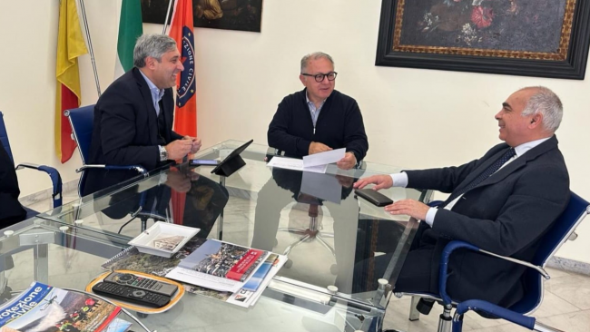 Pantelleria, l'on. Toni Scilla incontra il sindaco D'Ancona e il dirigente generale della Protezione Civile siciliana