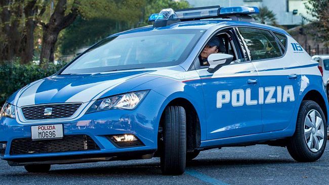 la-polizia-arresta-due-pregiudicati-che-trasportavano-1-kg-di-cocaina