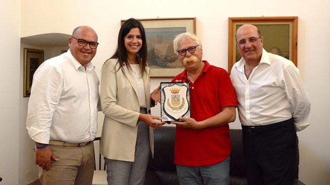La mazarese Noemj Buscarino vincitrice del concorso notarile. Gli auguri del Sindaco Cristaldi