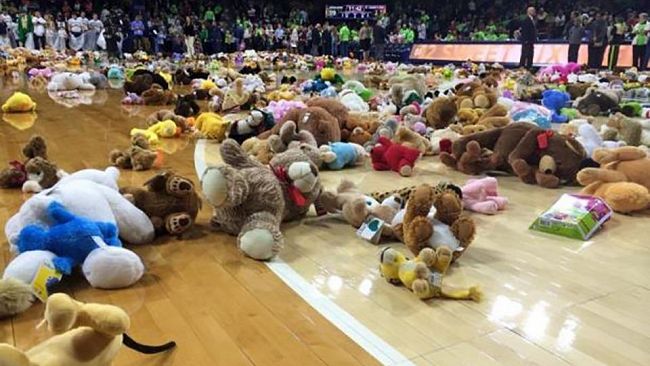 “Teddy Bear Toss”, la pallacanestro Trapani aderisce all’iniziativa benefica