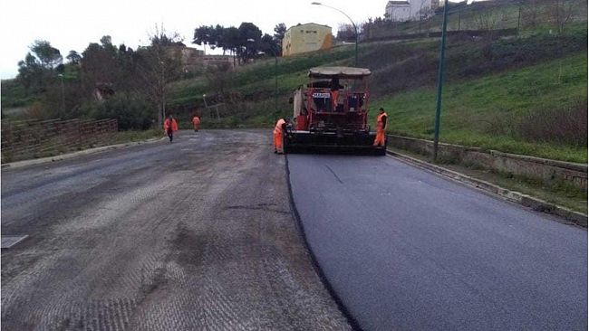 Asfalto nuovo in via Rocche San Leonardo