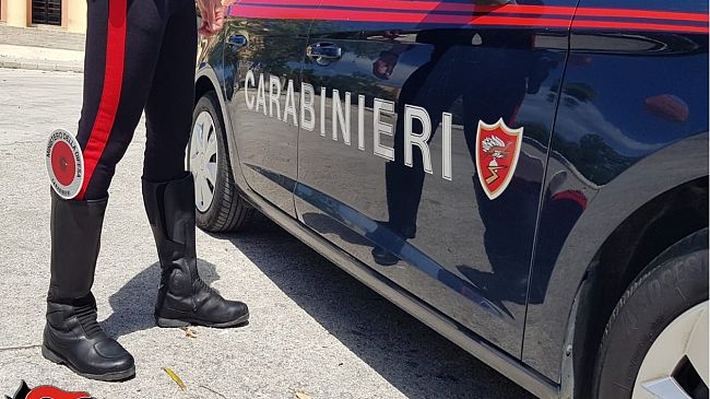 Scommettitore violento arrestato dai carabinieri ad Alcamo
