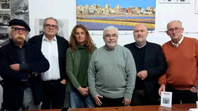 Con la presentazione del libro