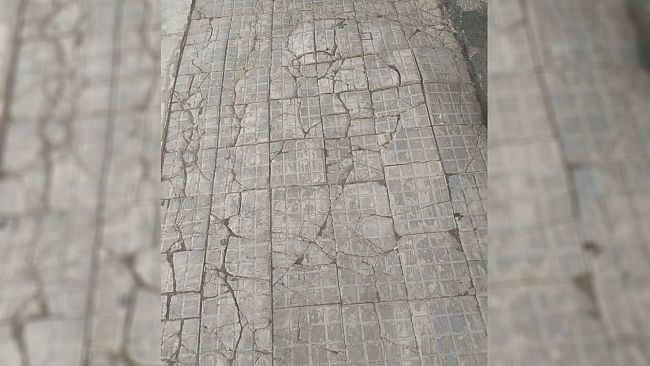 Marausa, marciapiede dissestato: la segnalazione di alcuni residenti