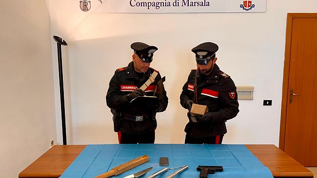 birgi-arrestato-21enne-per-aver-danneggiato-unauto-in-marcia-e-rapinato-gli-occupanti