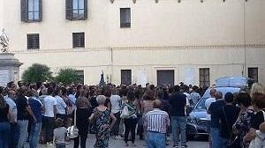 Mazara, la città si stringe attorno alla famiglia Di Marco