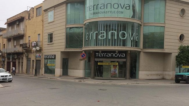 Mazara, Un finto cliente rapina il negozio di abbigliamento “Terranova”. Cresce “psicosi rapina” in Città