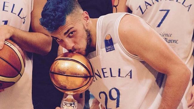 Cordoglio per la morte del giovane cestista Lorenzo De Lise