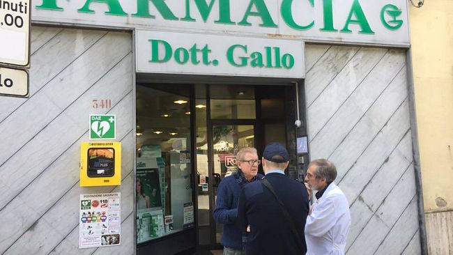 Posizionato il primo defibrillatore in memoria del runner Giorgio Gallo. Ecco dove…