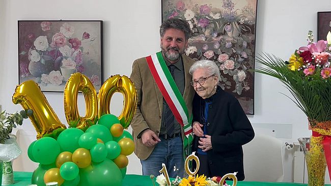Petrosino, la signora Vincenza Barraco compie 100 anni 