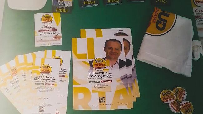 L'on. Cateno De Luca a Castelvetrano a sostegno di Salvatore Ficili 