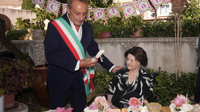 Trapani, festeggiati i 100 anni della signora Paola Terranova
