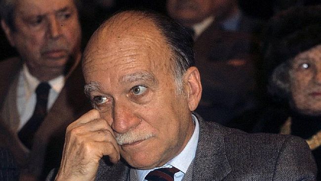 la-sinistra-per-castelvetrano-almirante-un-esempio-poco-edificante