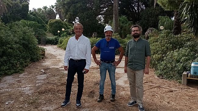 Trapani, Villa di Viale Umbria: avviati i lavori di ripristino del verde