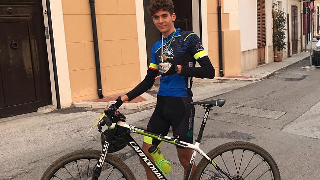 Il mazarese Vittorio Di Stefano campione regionale di Mountain Bike
