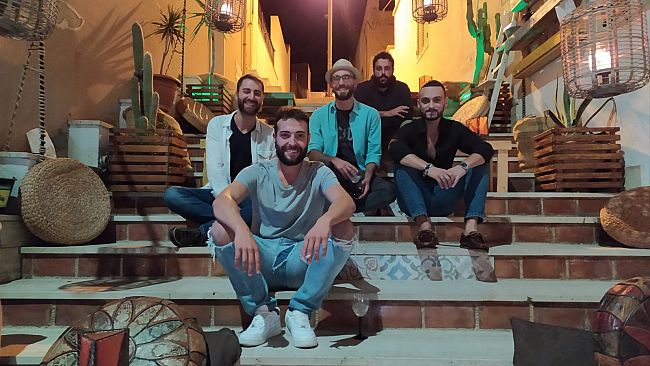 Almaghrib, giovane band siciliana pop rock lancia il primo disco “silenzio”