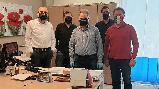 Partanna, donate mascherine per il personale della Banca Don Rizzo